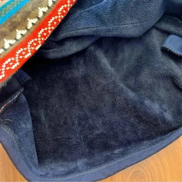 Vintage long sleeves navy sweaters with cats embroidery on the front. Medium - Picture 6 of 8